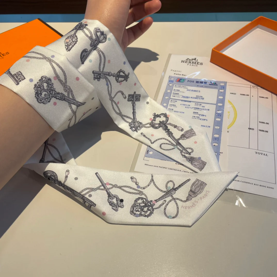 Шарф-слип Hermes Twilly Polka Dot Key - 5-86 см, 100% шелковый твил, двусторонний