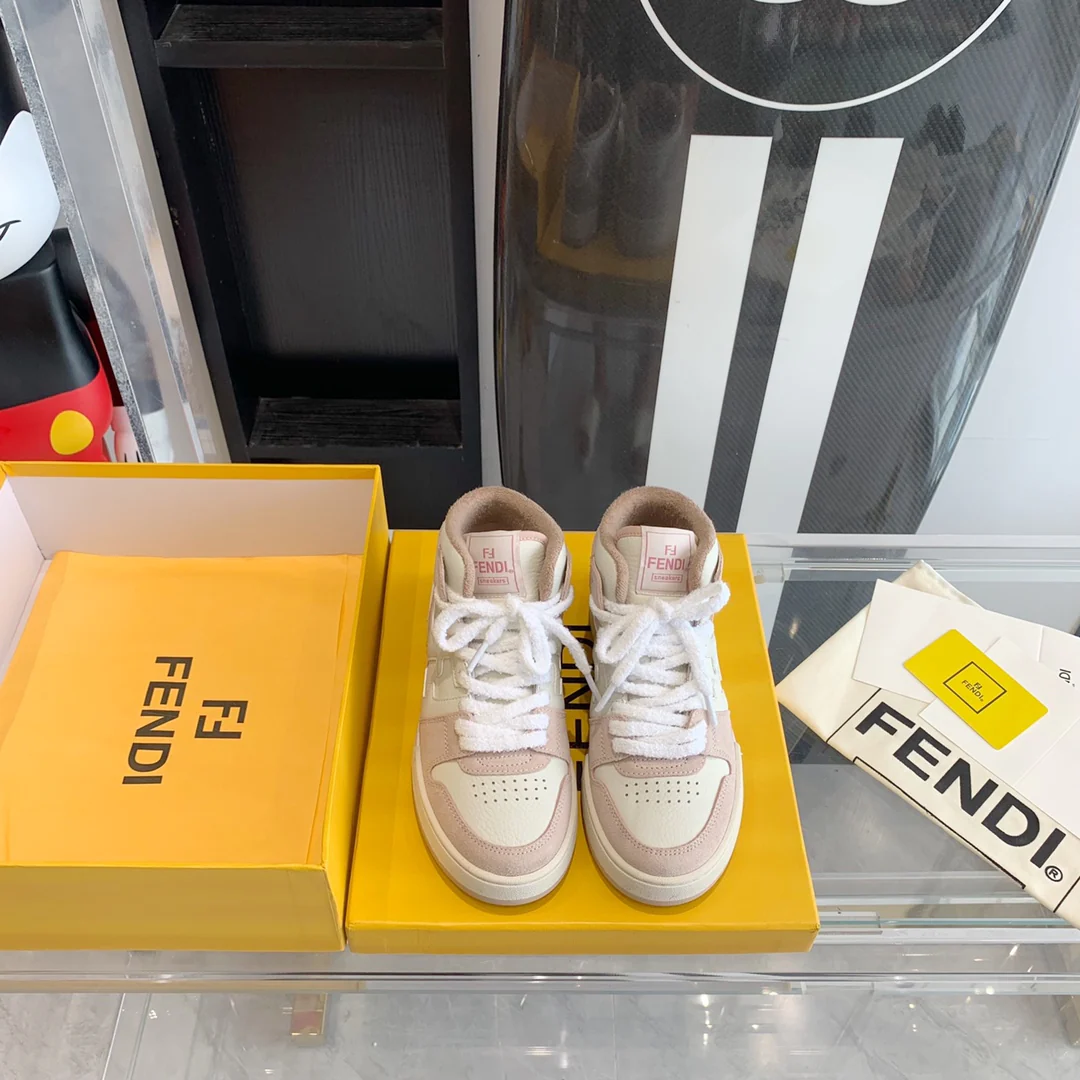 Новинка Fendi 2022 года - Низкие кроссовки - Повседневная обувь