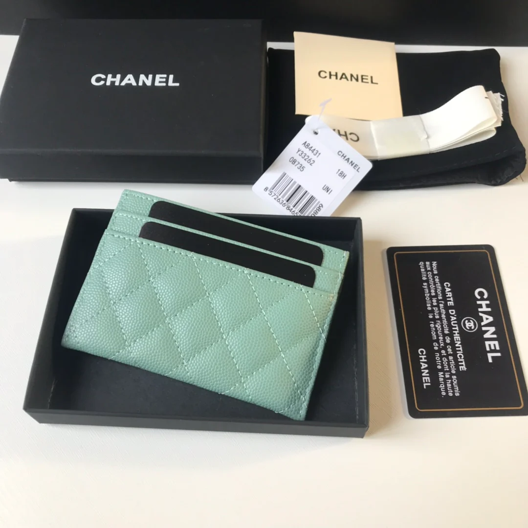 Кардхолдер Chanel Le Boy - 1 шт.