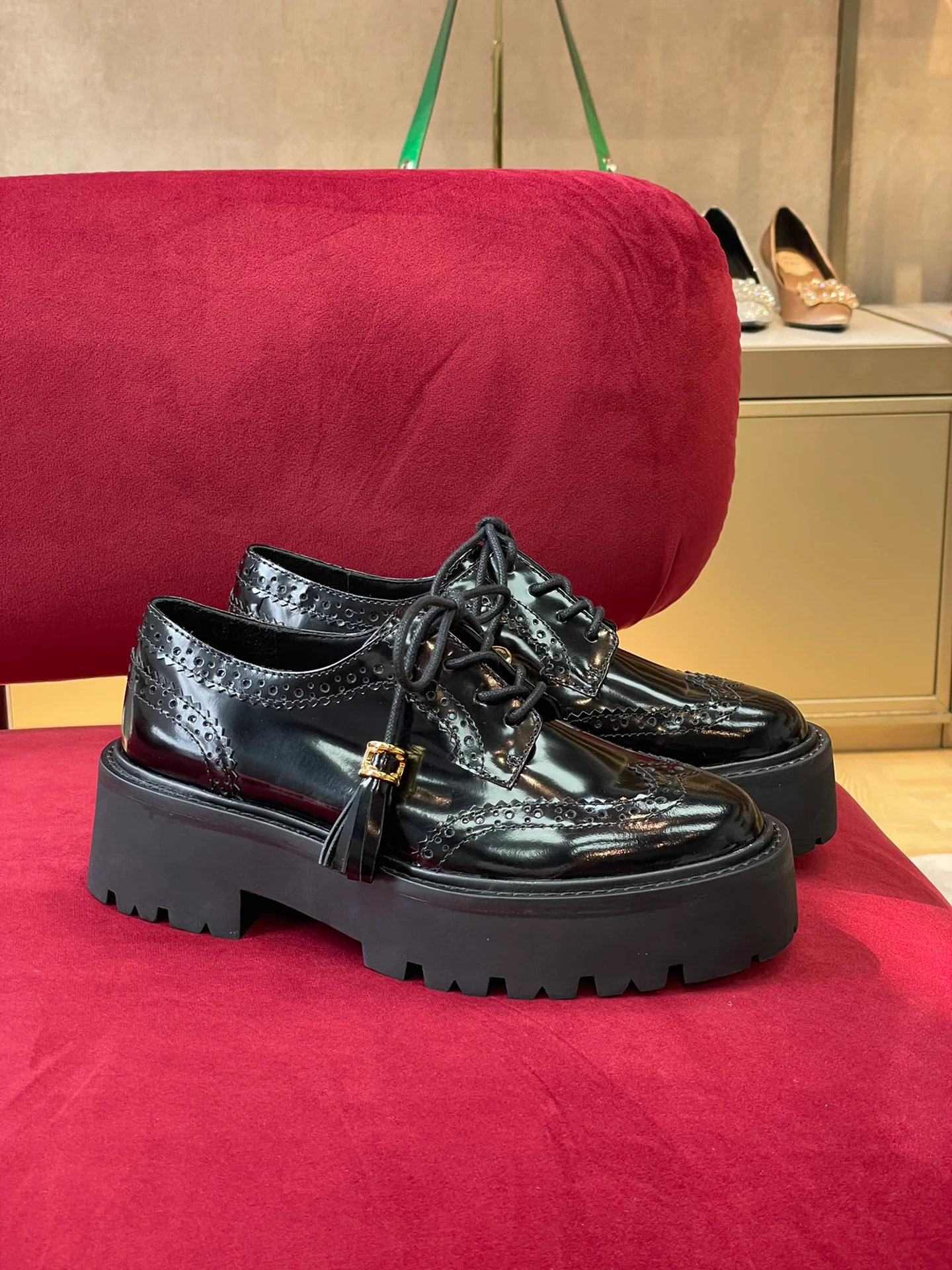 Лоферы Celine из коллекции осень/зима 2022 — каблук 5 см — размеры 35-41