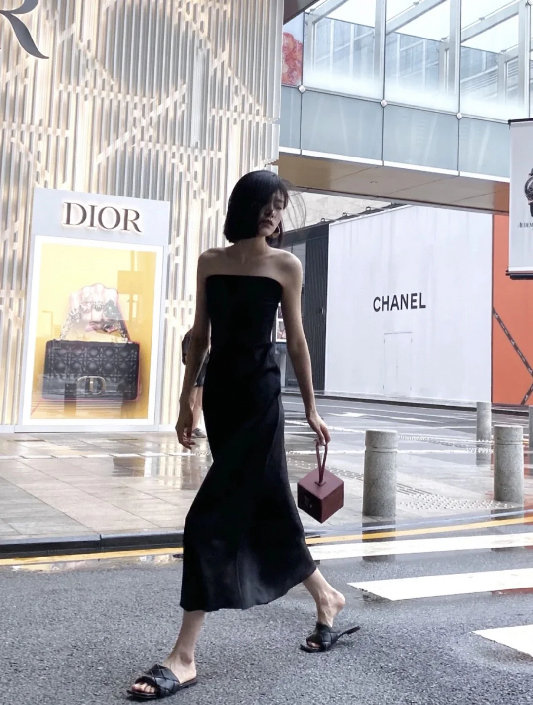 Новинка сезона весна/лето 2021 от BV - Плоские плетеные тапочки - Фотографии в носке