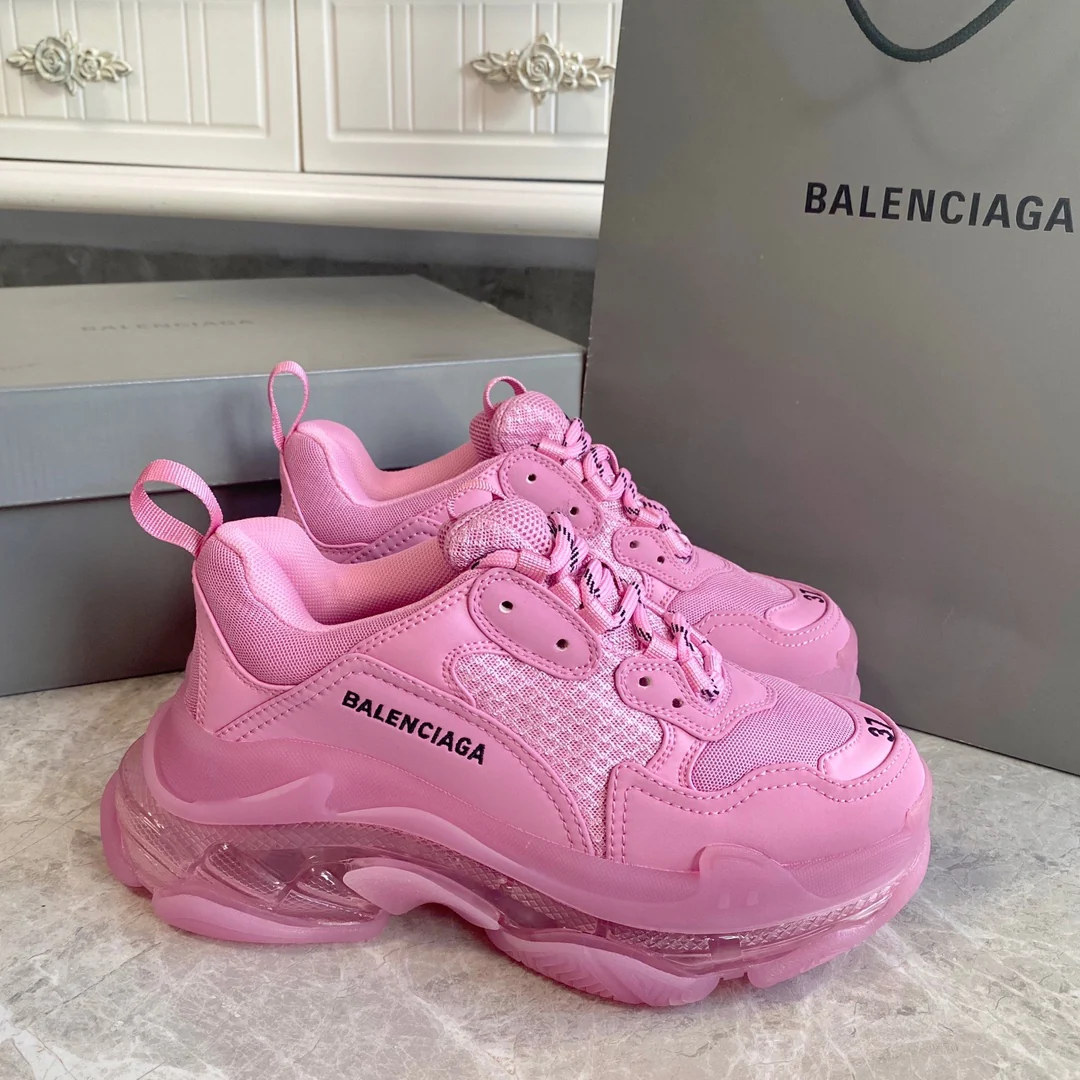 Кроссовки Balenciaga Triple S Cushion Dad Shoes