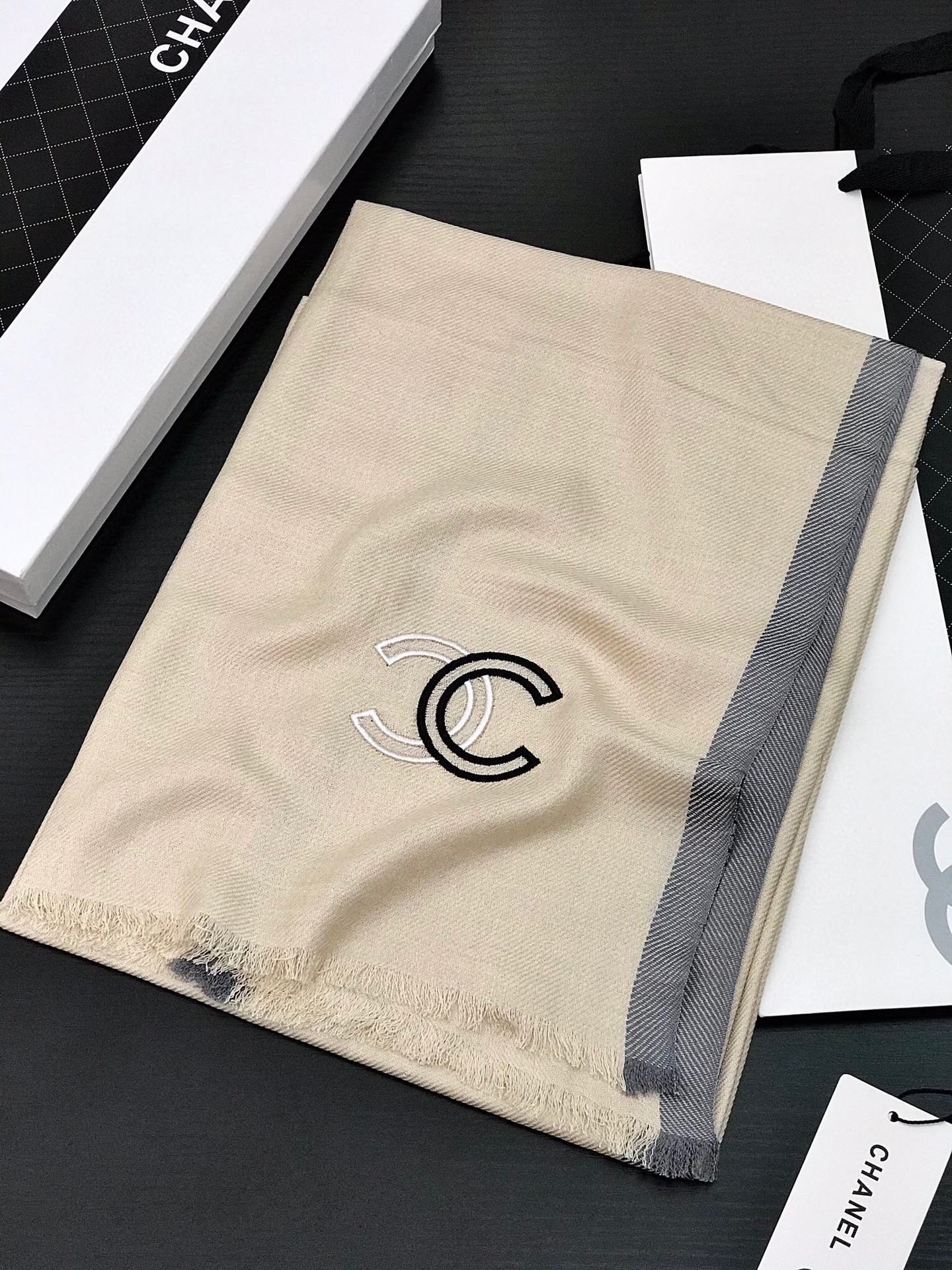 Шерстяной шарф Chanel из модала - 70-200 см