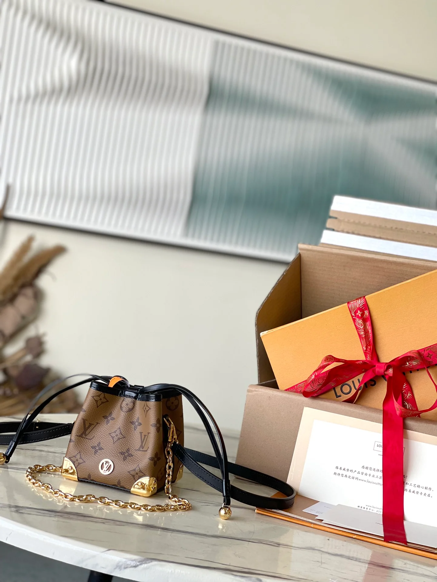 m82885-LV-noe-purse-мини-сумка-ведро