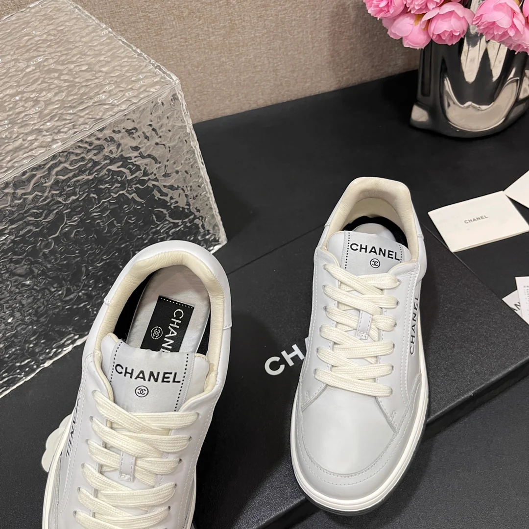 Повседневные туфли Chanel 2024 - белые - 2