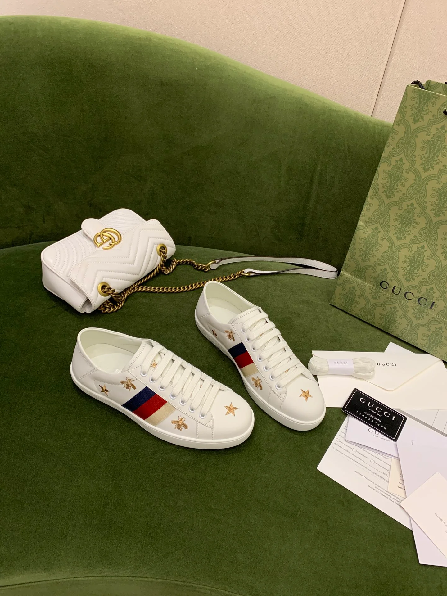 Gucci - Звездный дизайн - Классические кроссовки - Скейтбордистские кроссовки - Белые кроссовки