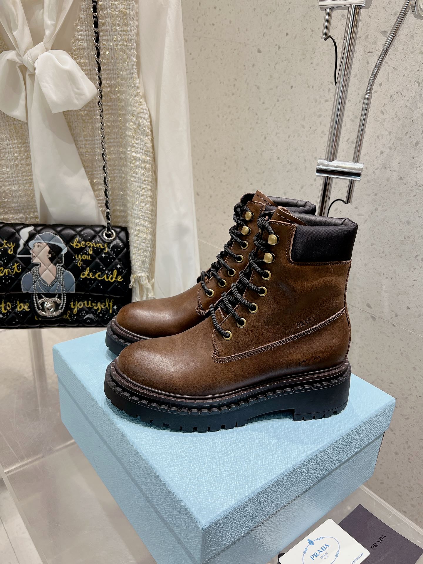 Ботинки Prada Retro Platform Dr. Martens - темно-коричневые