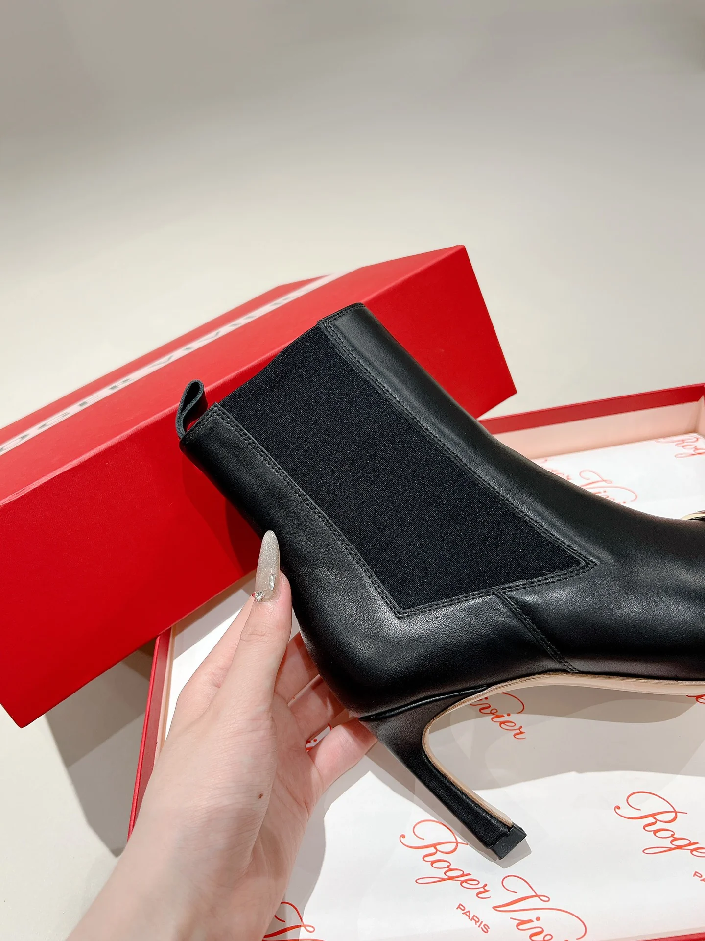 Кожаные ботинки RV-2024, 7 см, черные.