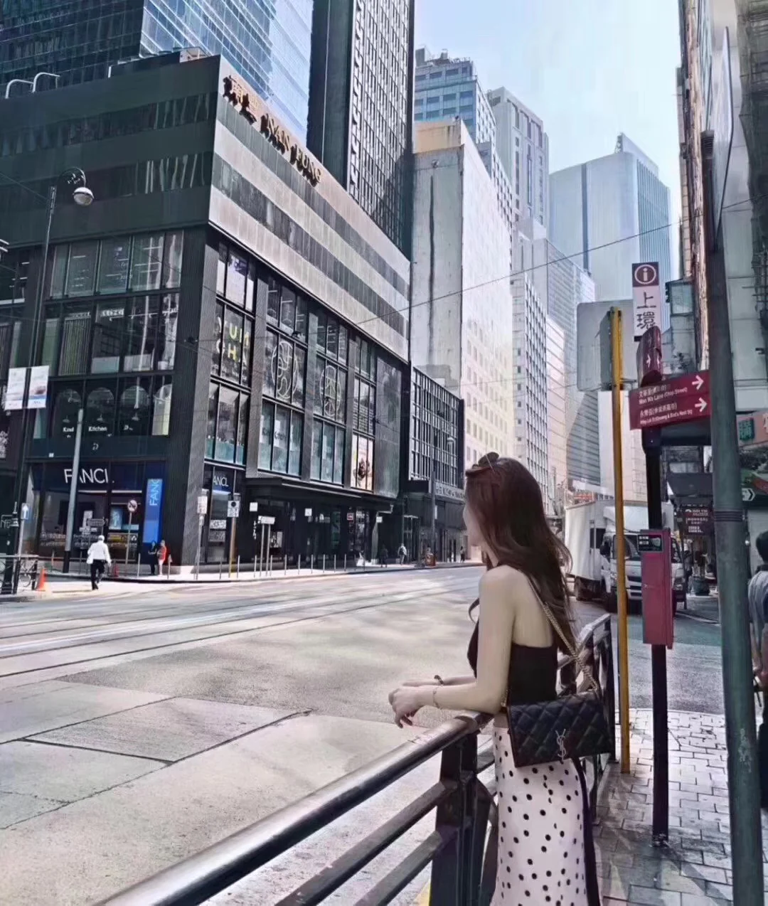 Сумка YSL-Becky из овечьей кожи с ромбовидной стёжкой и цепочкой - 1 шт.