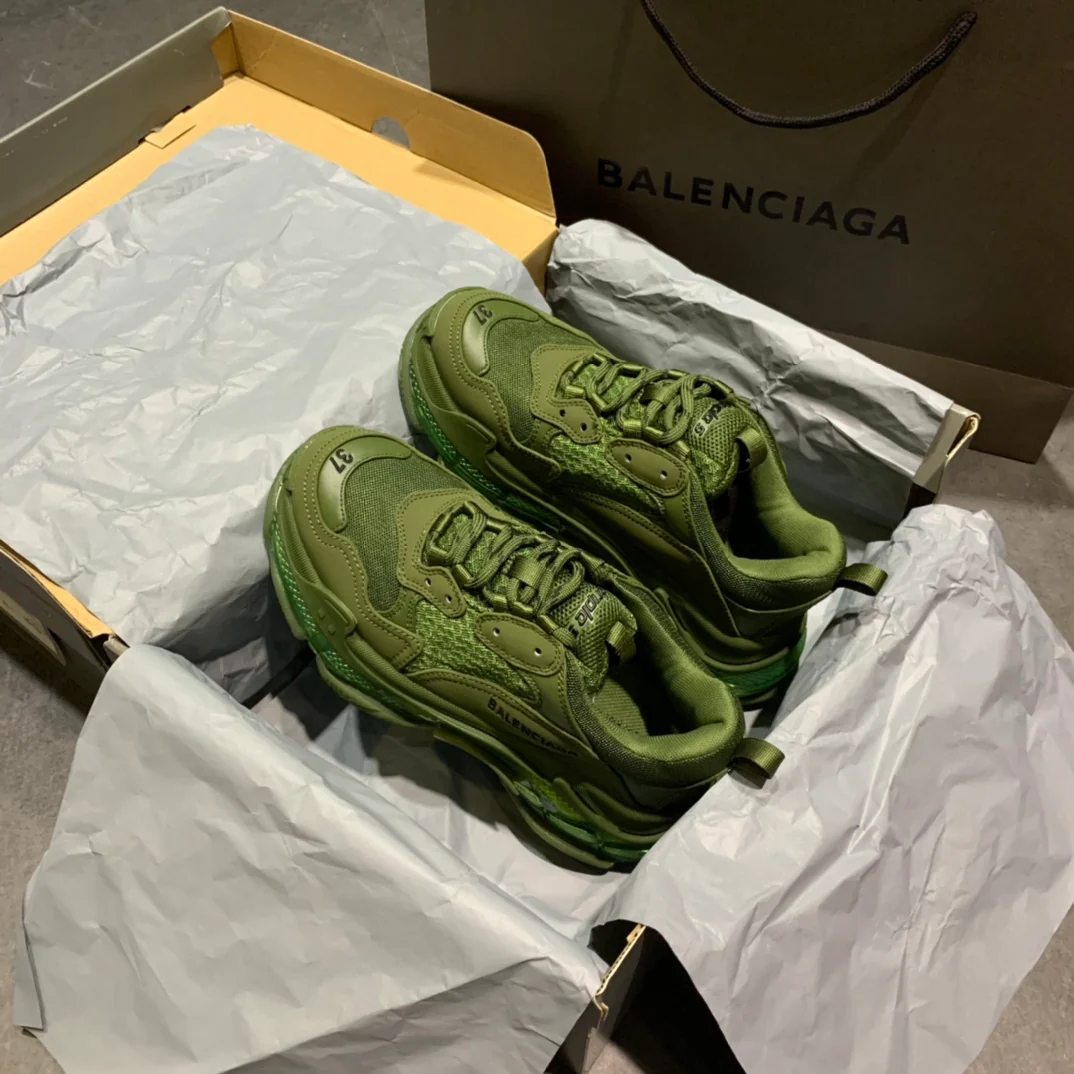 Li Shi - Папины кроссовки - Темно-зеленые