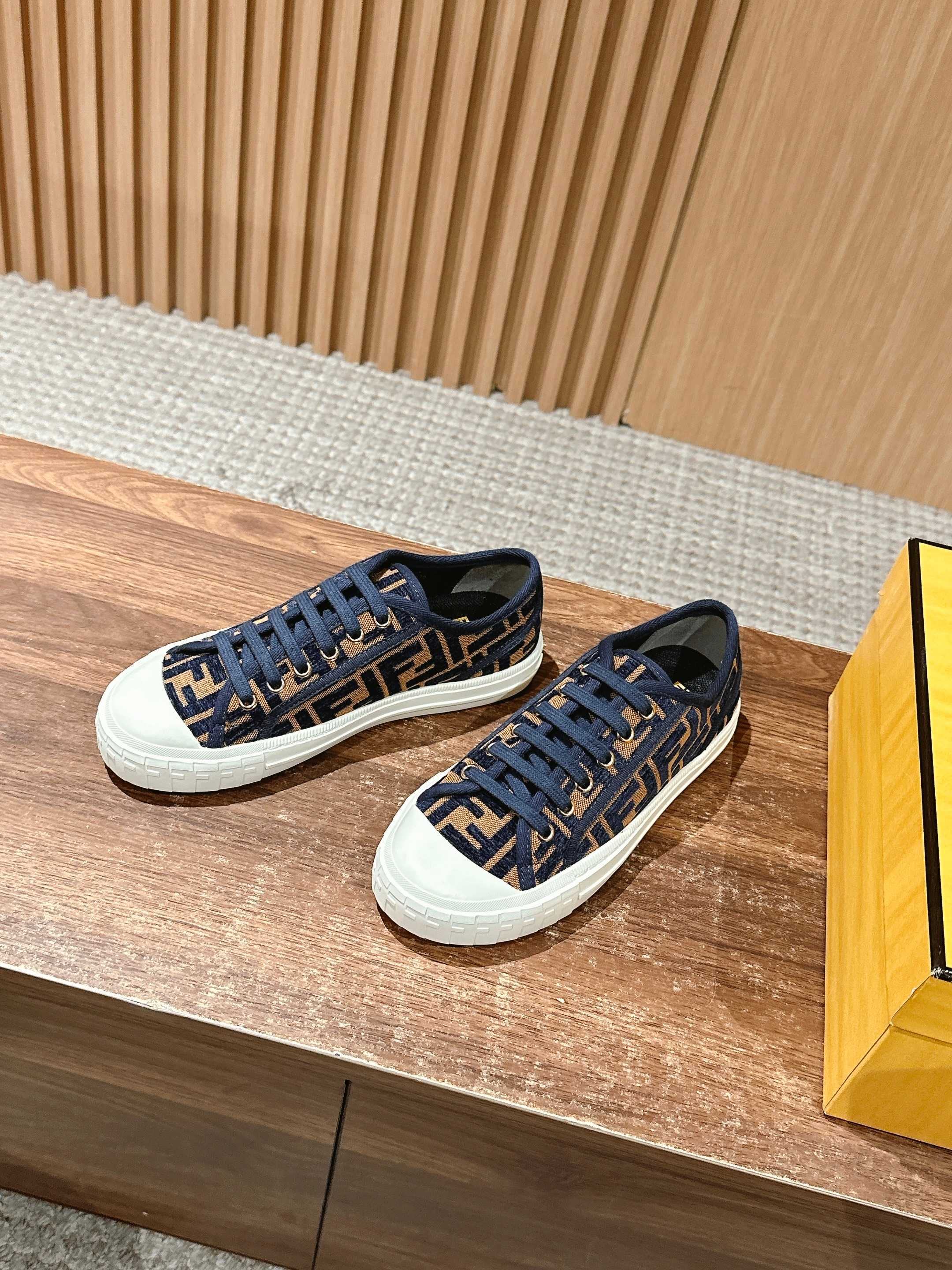 Кед Fendi - Повседневные балетки - Синие