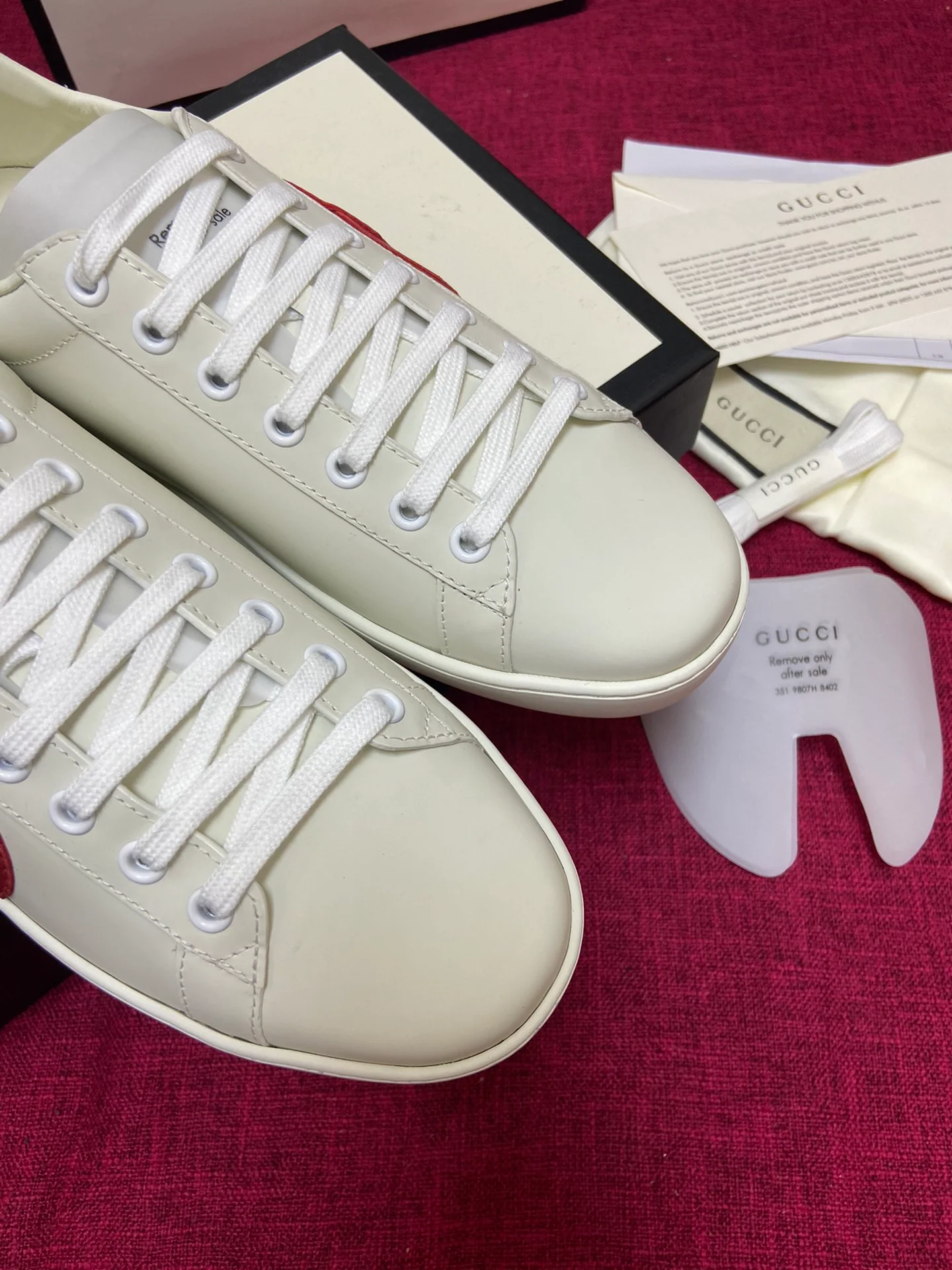 Gucci - Белые кроссовки - Кроссовки - Повседневная обувь