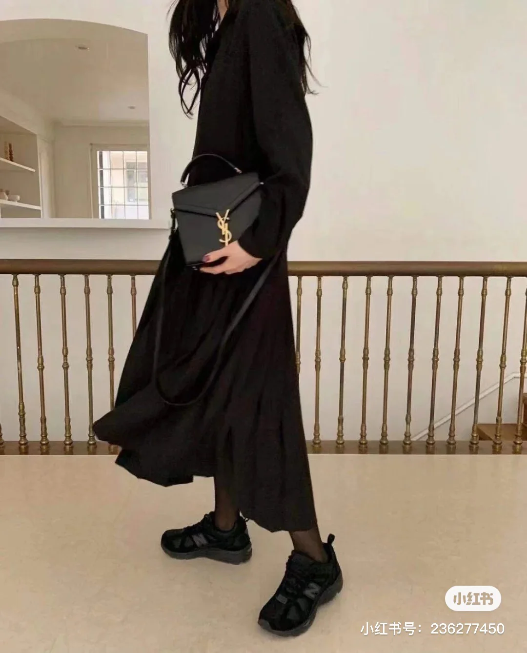 YSL Cassandra - Body Sharing - 1