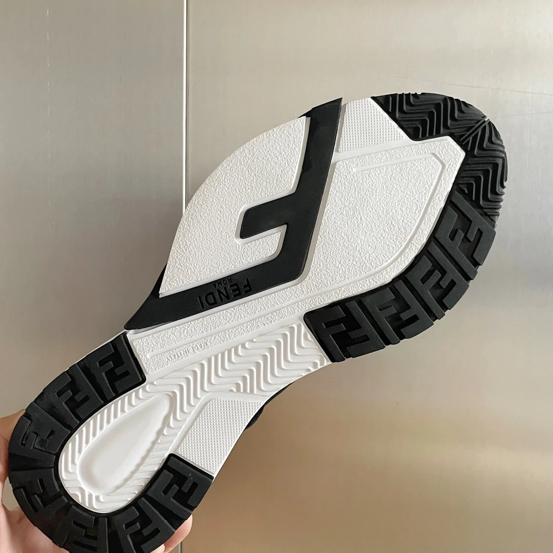 Fendi - Повседневные кроссовки - Черно-серые