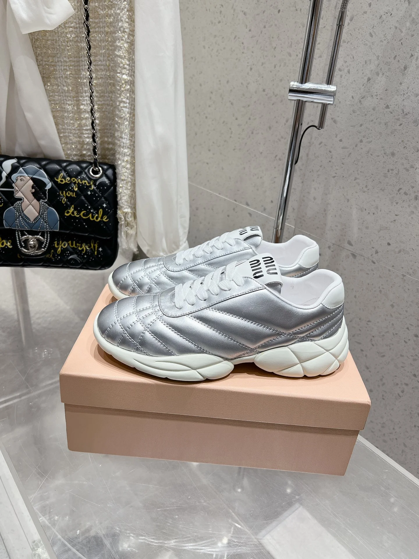 Miu Miu - Бейсбольные кроссовки с закругленным носком - Серебристые