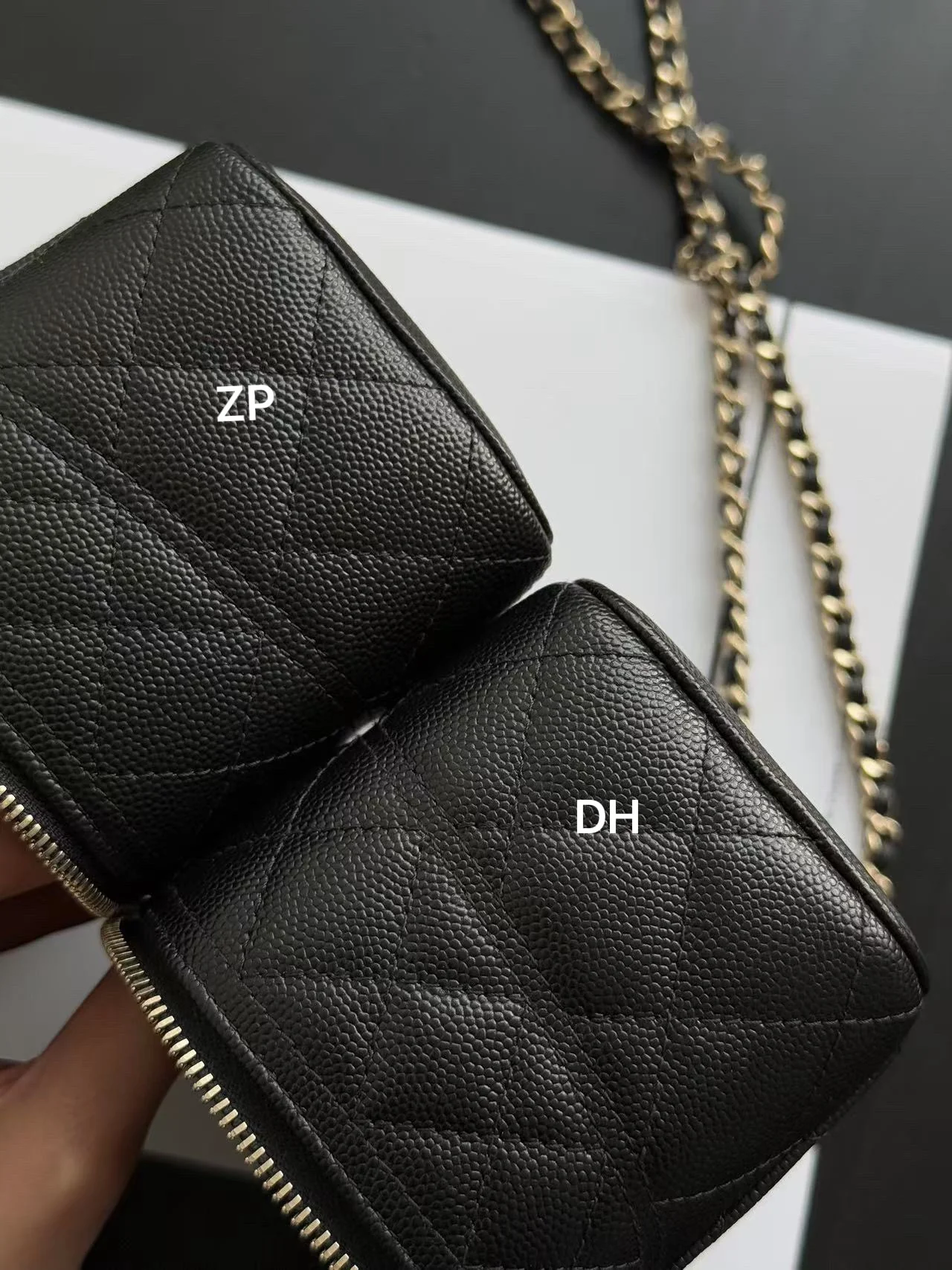 Сумка-ланчбокс Chanel 25c - черная