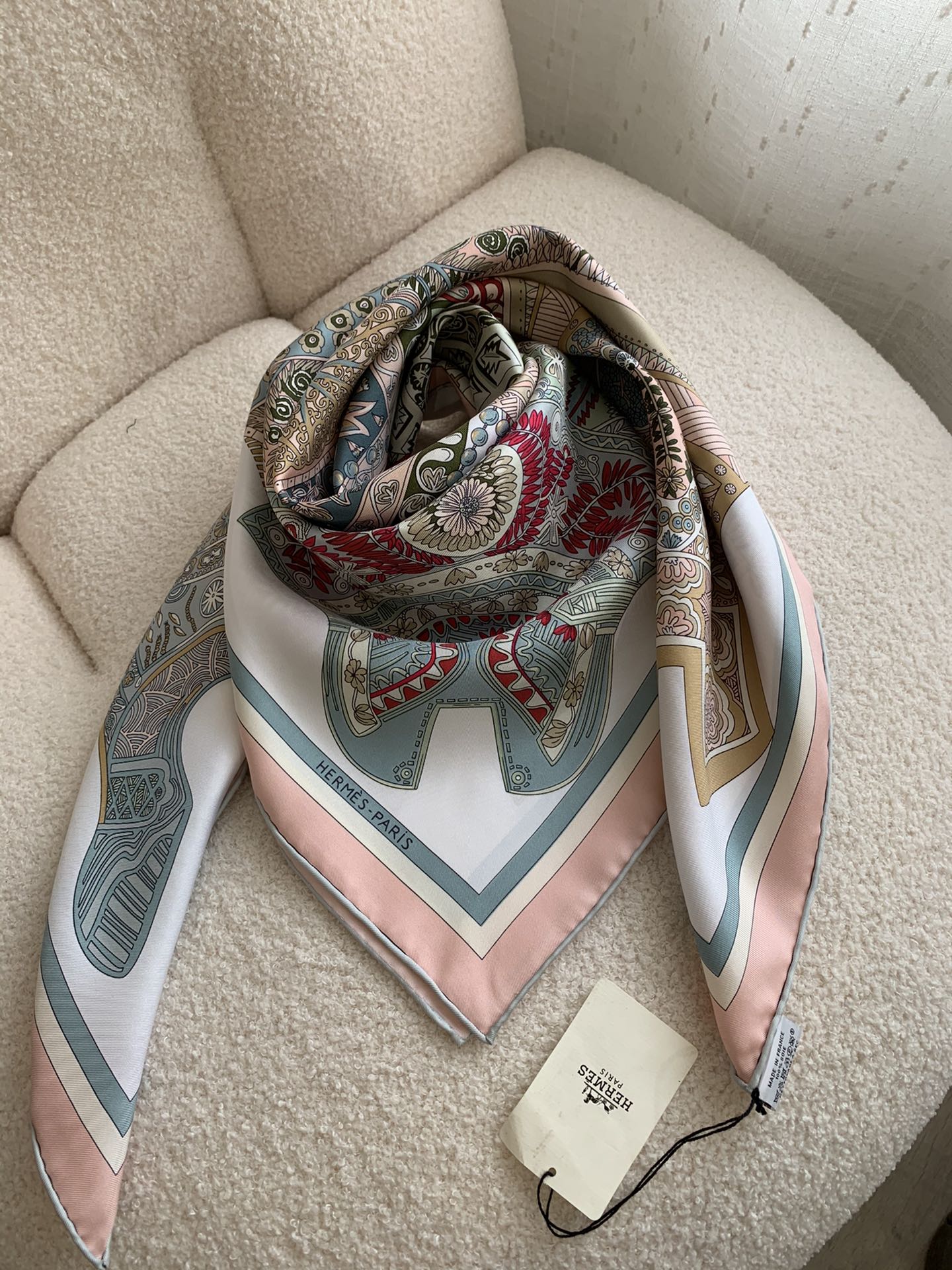 Вальтрап Hermes, 90 шелковый платок