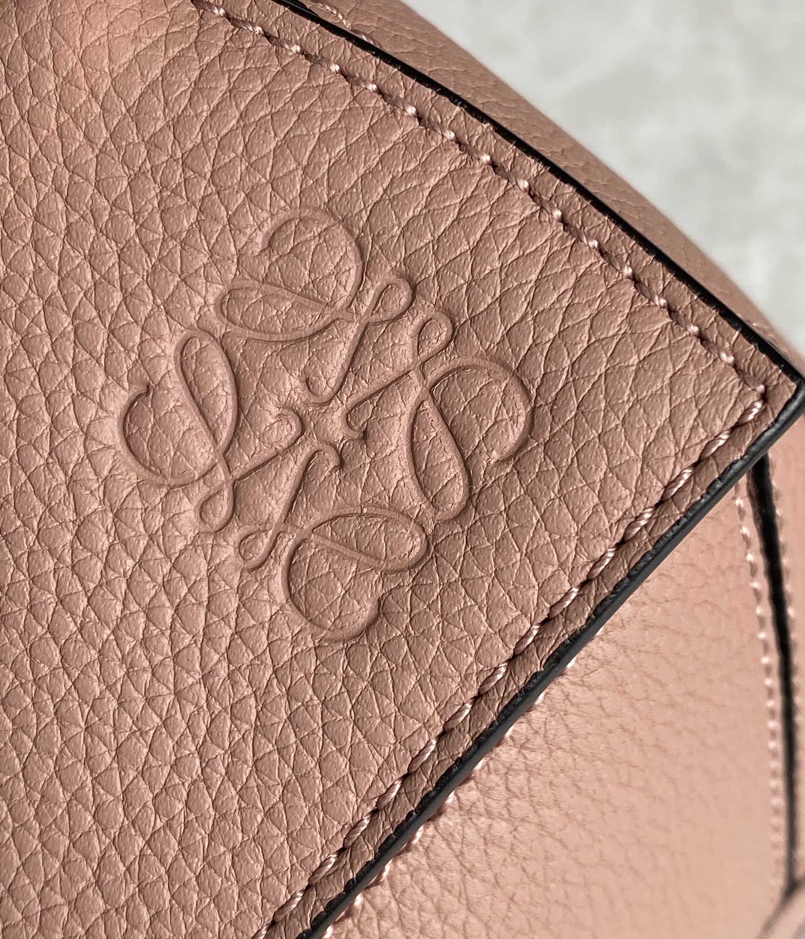 Сумка Loewe Puzzle из телячьей кожи - 6