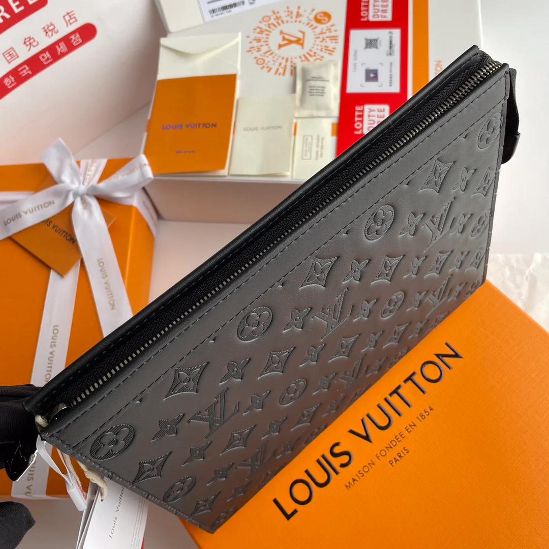 lv-m61692-клатч