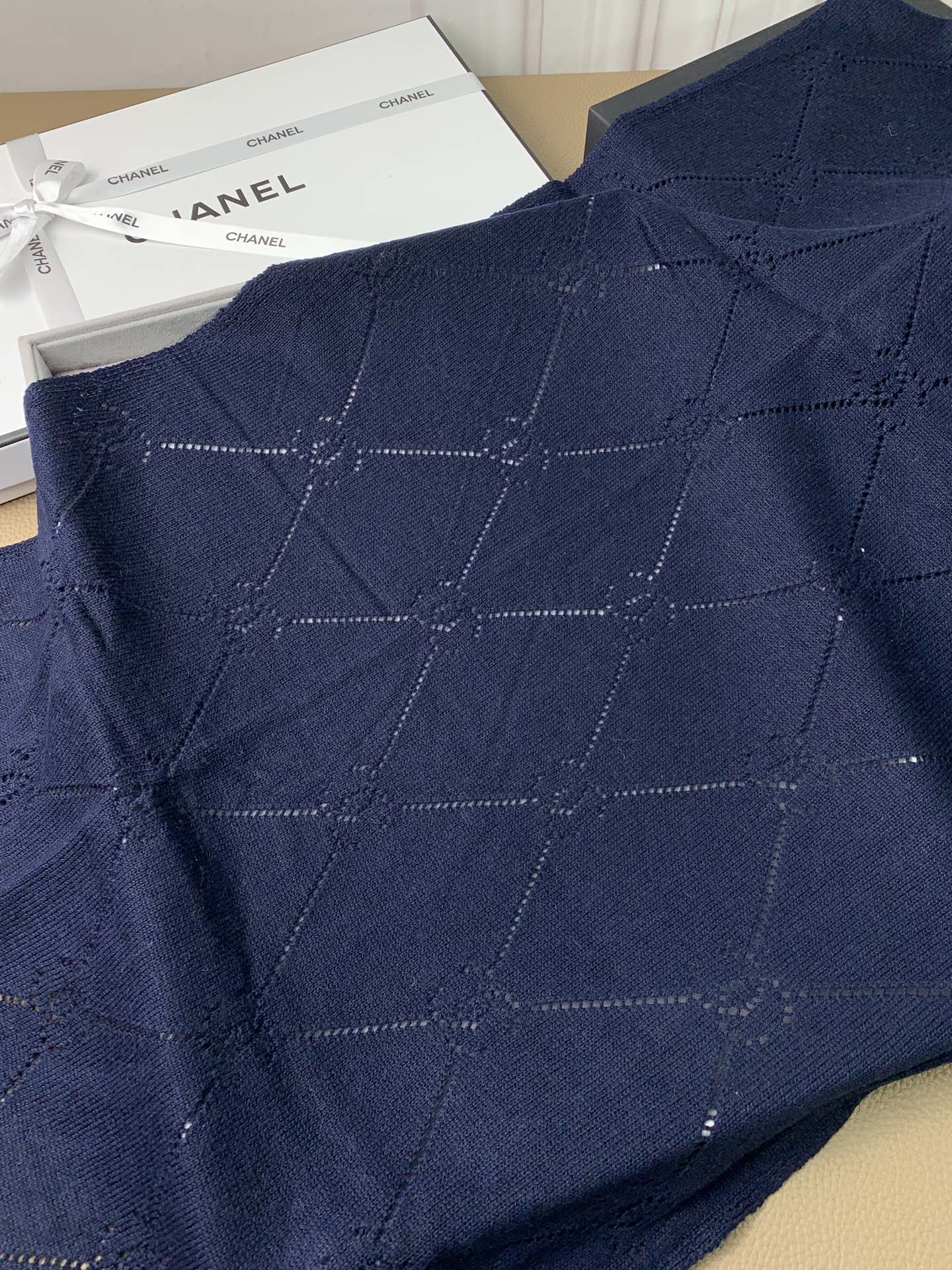 Кашемировый шарф Chanel ажурной вязки - 180 см - 60 см - 100% кашемир - синий