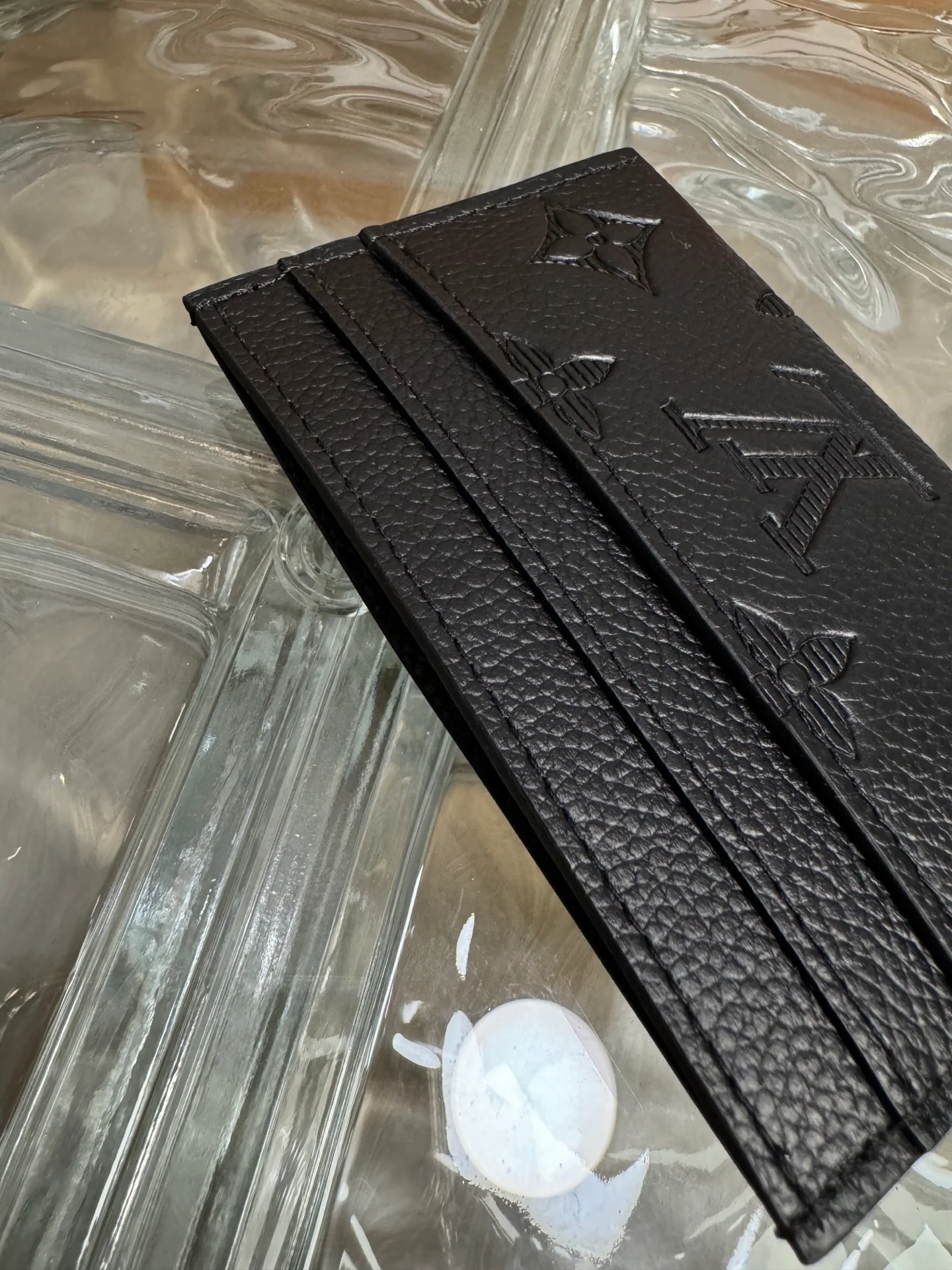 Двойной держатель для карт LV-m81415