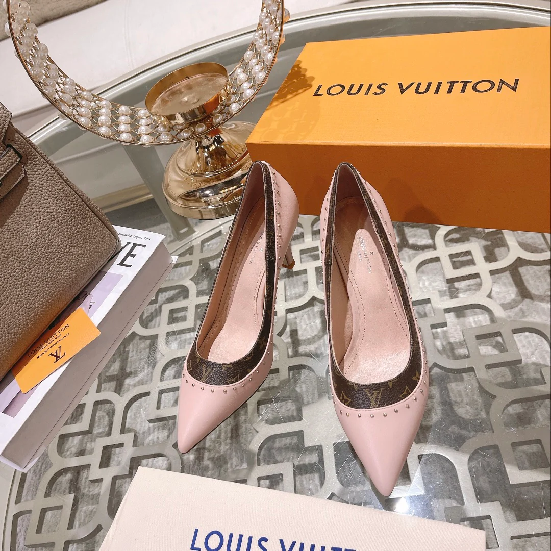 LV - Новинка сезона осень/зима 2022 - Туфли на высоком каблуке с острым носком