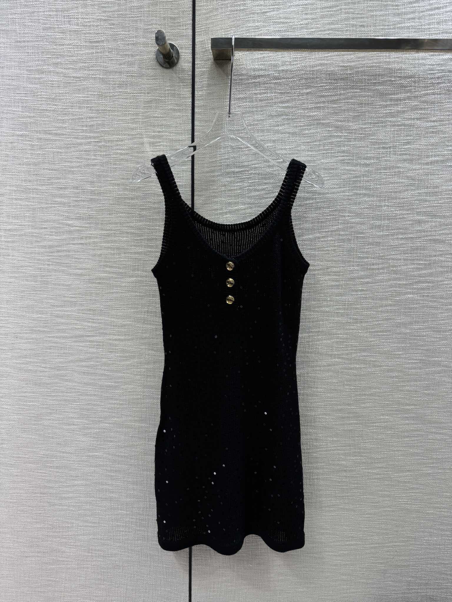 Вязаное платье-жилет Celine 2404 с пайетками - черное