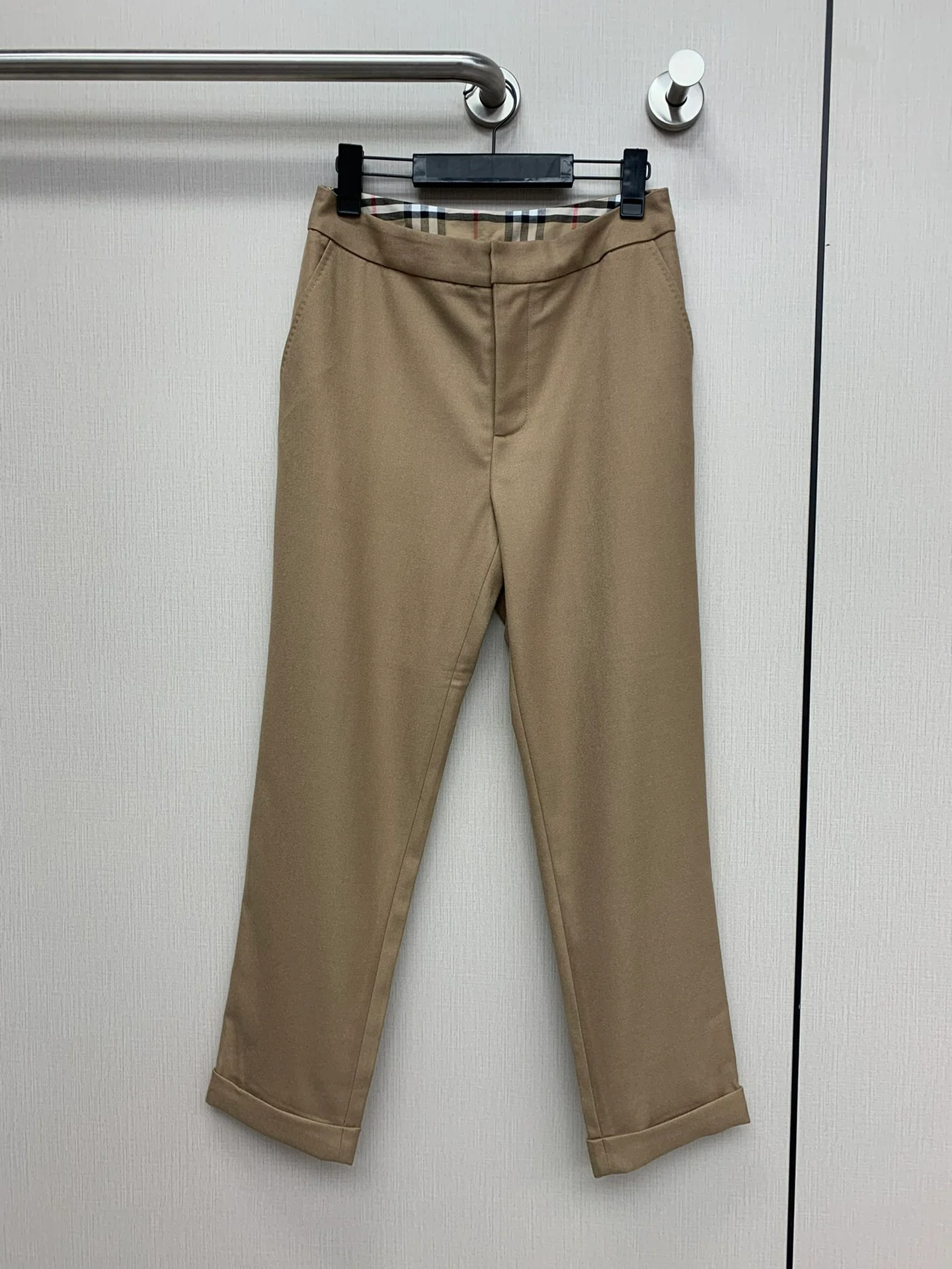Burberry - 2403-24 Новый костюм для ранней весны - Брюки