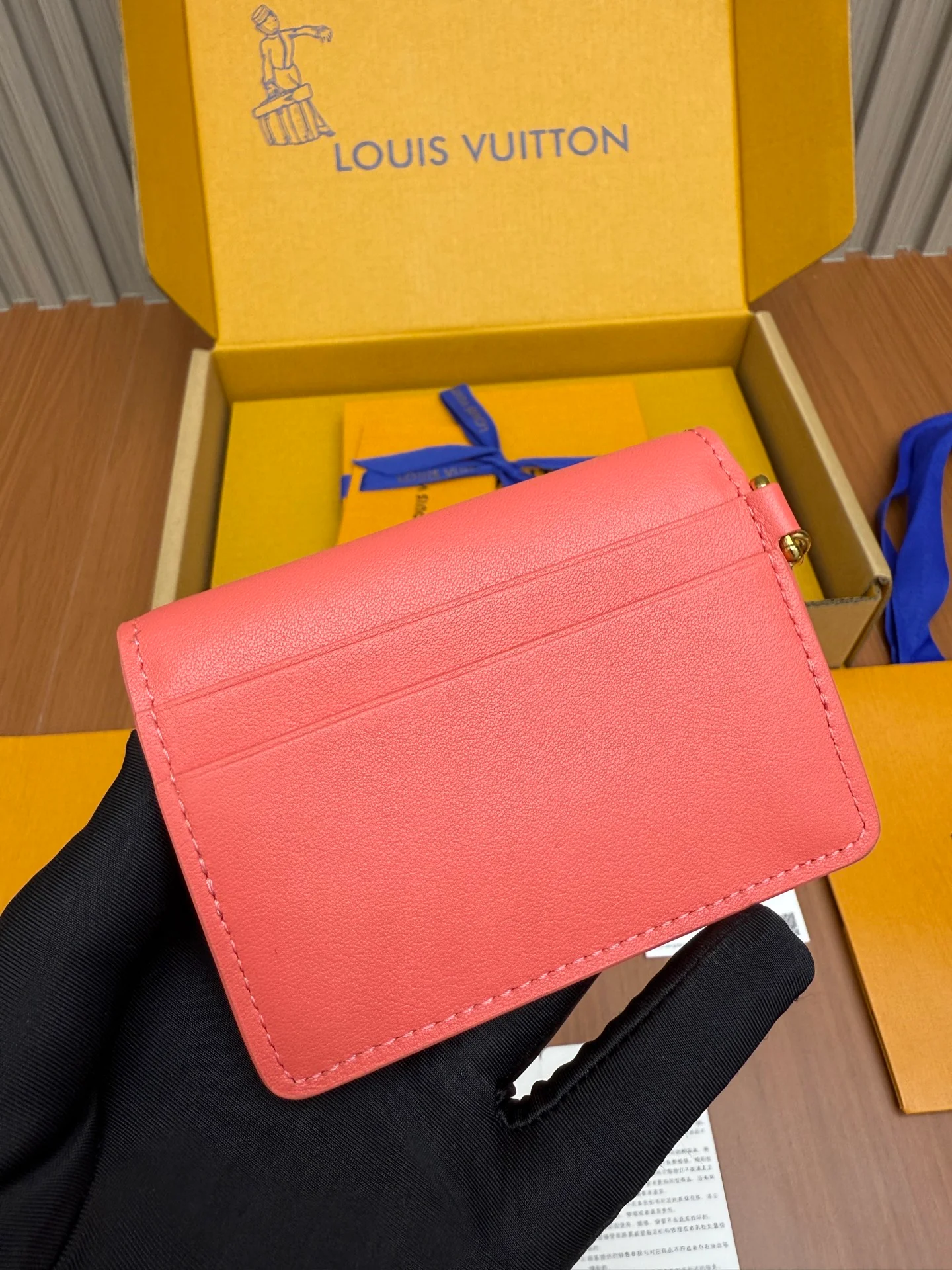 Кошелек LV-m14615 из цельной стали