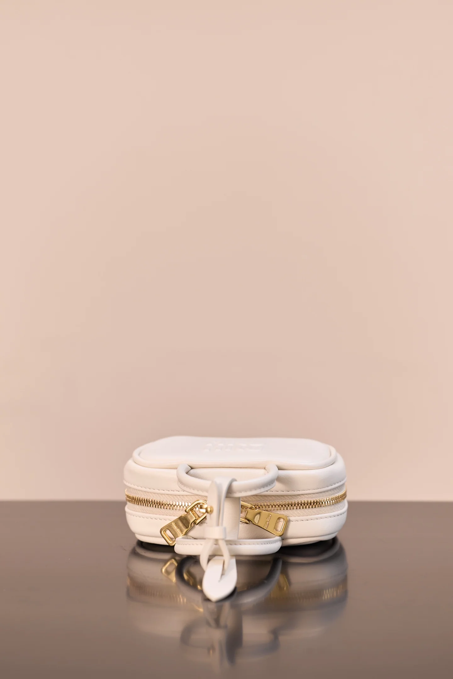 Маленькая кожаная сумочка Miu Miu-5nr036m300 - белая