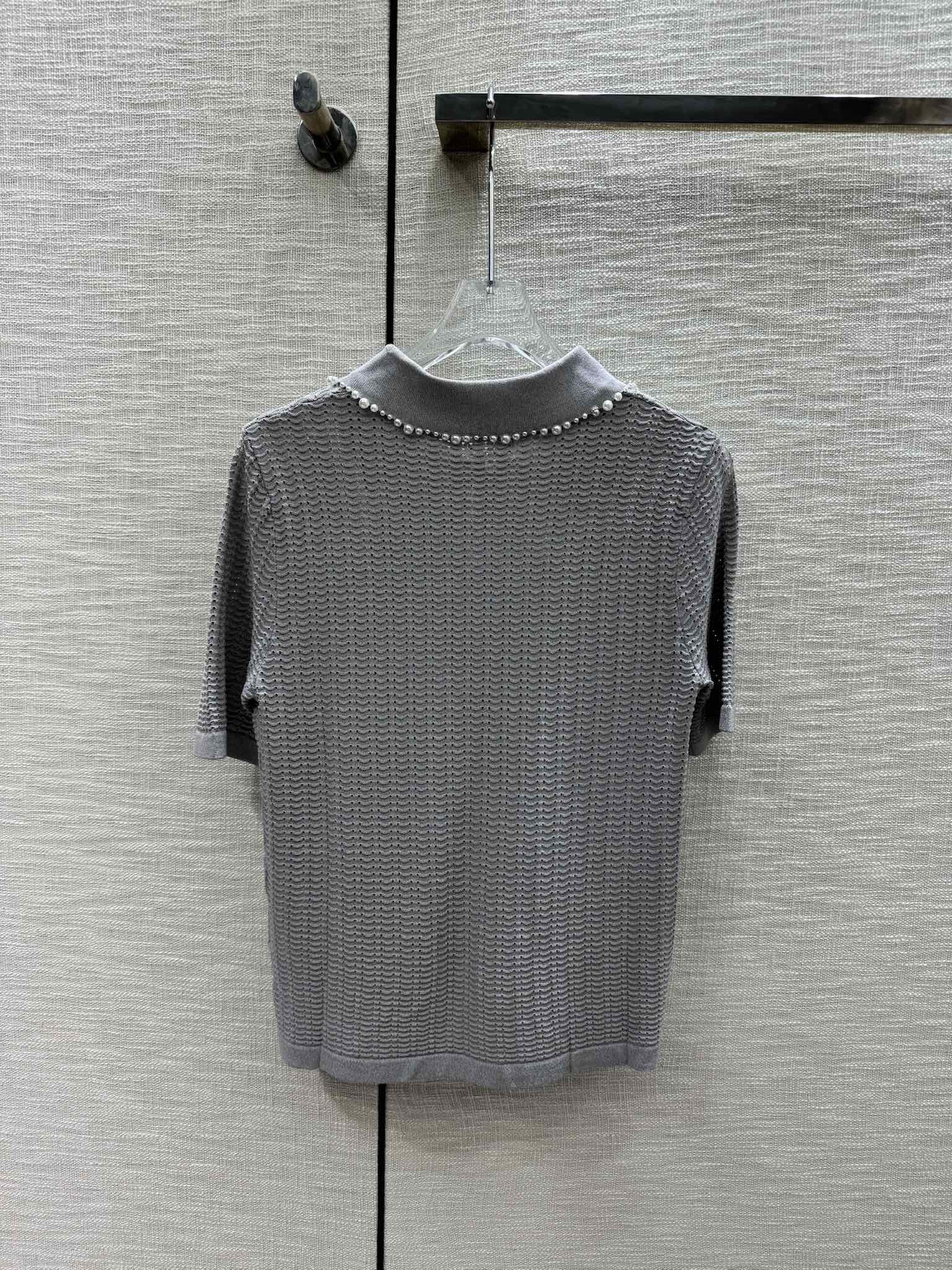 Miu Miu - 2404 - Трикотажная футболка с коротким рукавом и французским воротником-поло - Серая