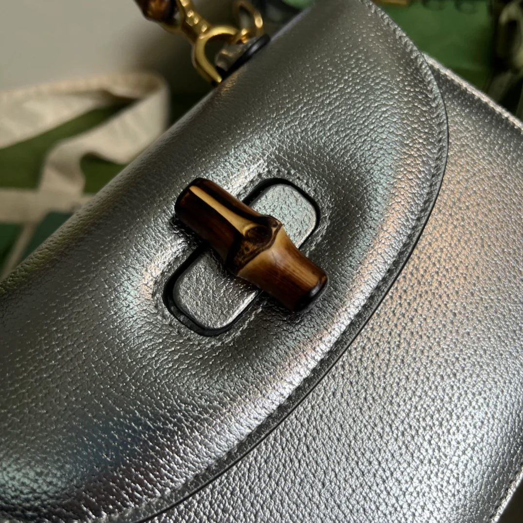 Сумка Gucci Bamboo Saddle Bag, маленькая, 21x15x7 см.