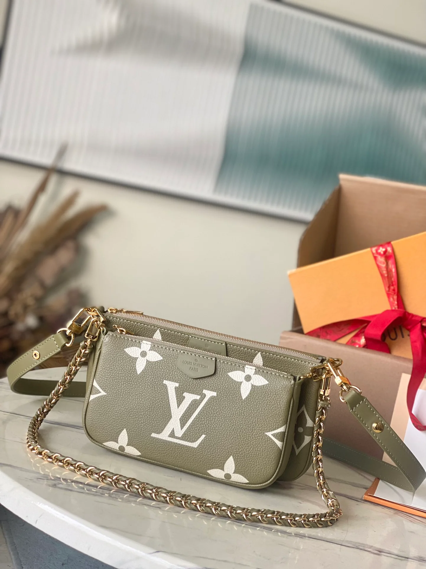 m22670-LV-multi-pochette-accessoires-shoulder bag-crossbody bag-khaki green