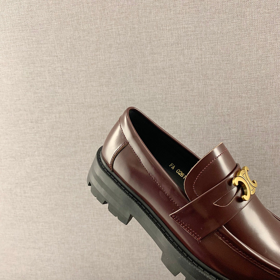 Новинка сезона весна/лето 2023 от Celine - Лоферы Arc de Triomphe - Коричневые