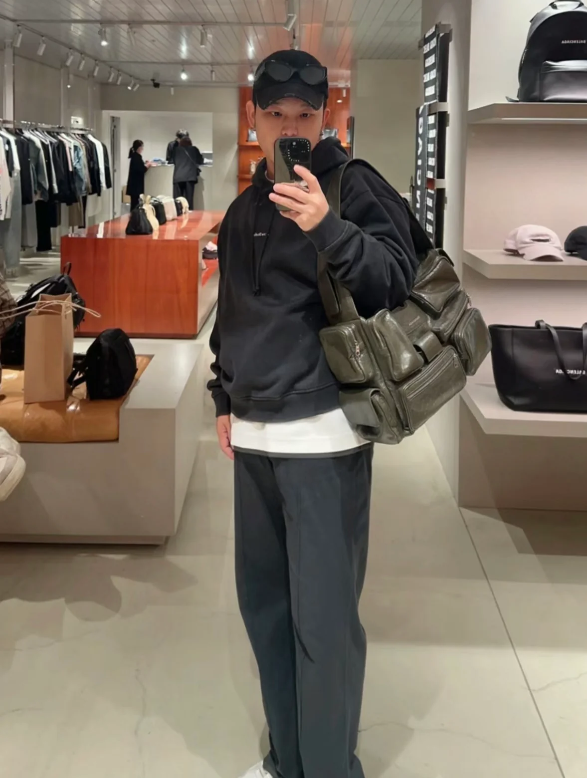 Сумка Balenciaga Superbusy - большой размер 41-9 см - цвет хаки