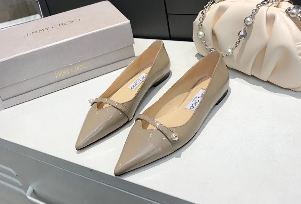 Балетки с острым носком и пряжкой от Jimmy Pearl