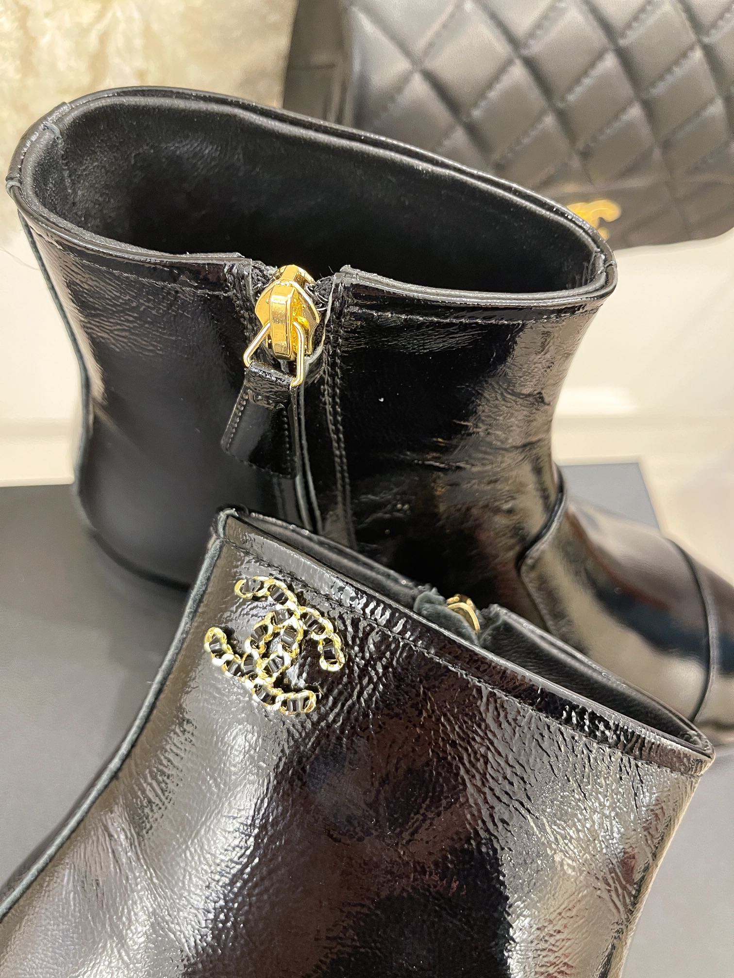 Новинка весны 2022 года от Hermes - Ботильоны - Черные - 1