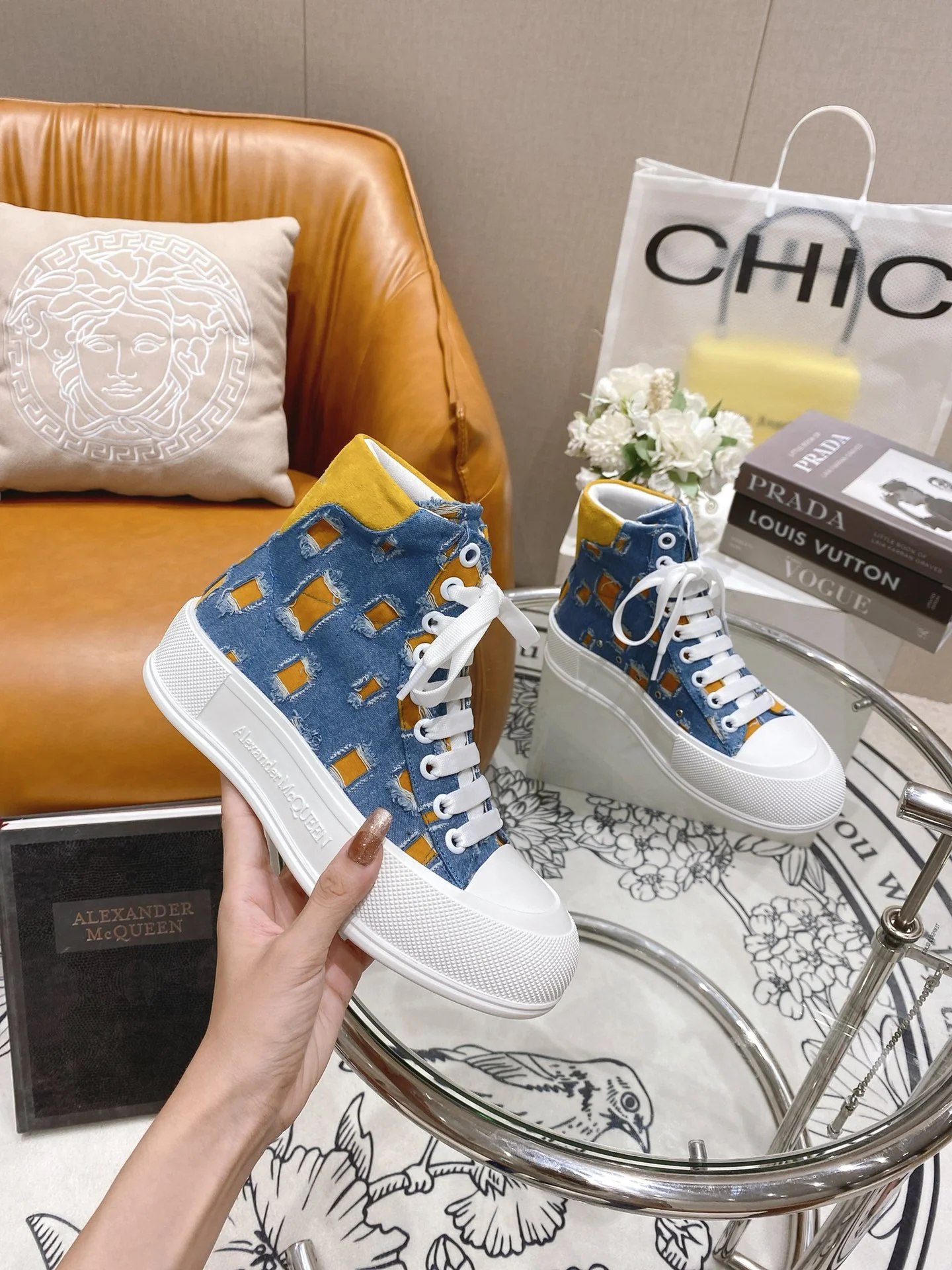 Кроссовки на платформе McQueen из парусины - джинсовый лоскутный дизайн - парный стиль