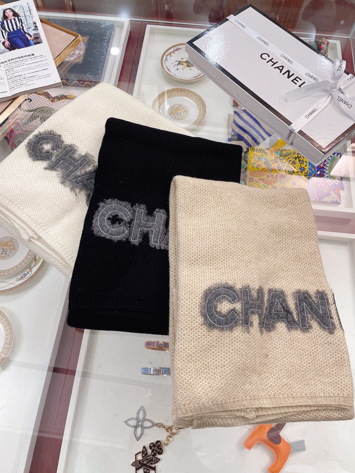 Кашемировый шарф Chanel - 1