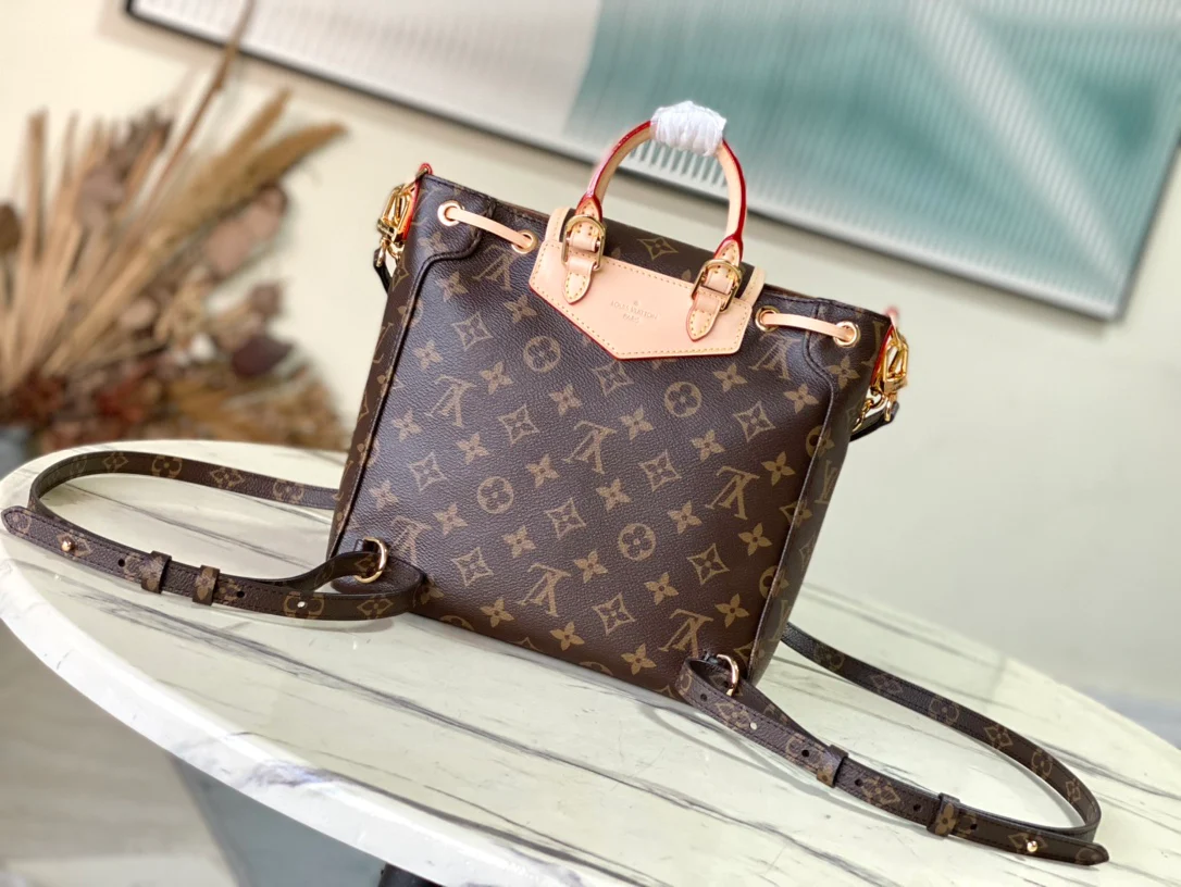 m46932-LV-excursion-pm-Backpack-Classic Monogram Canvas