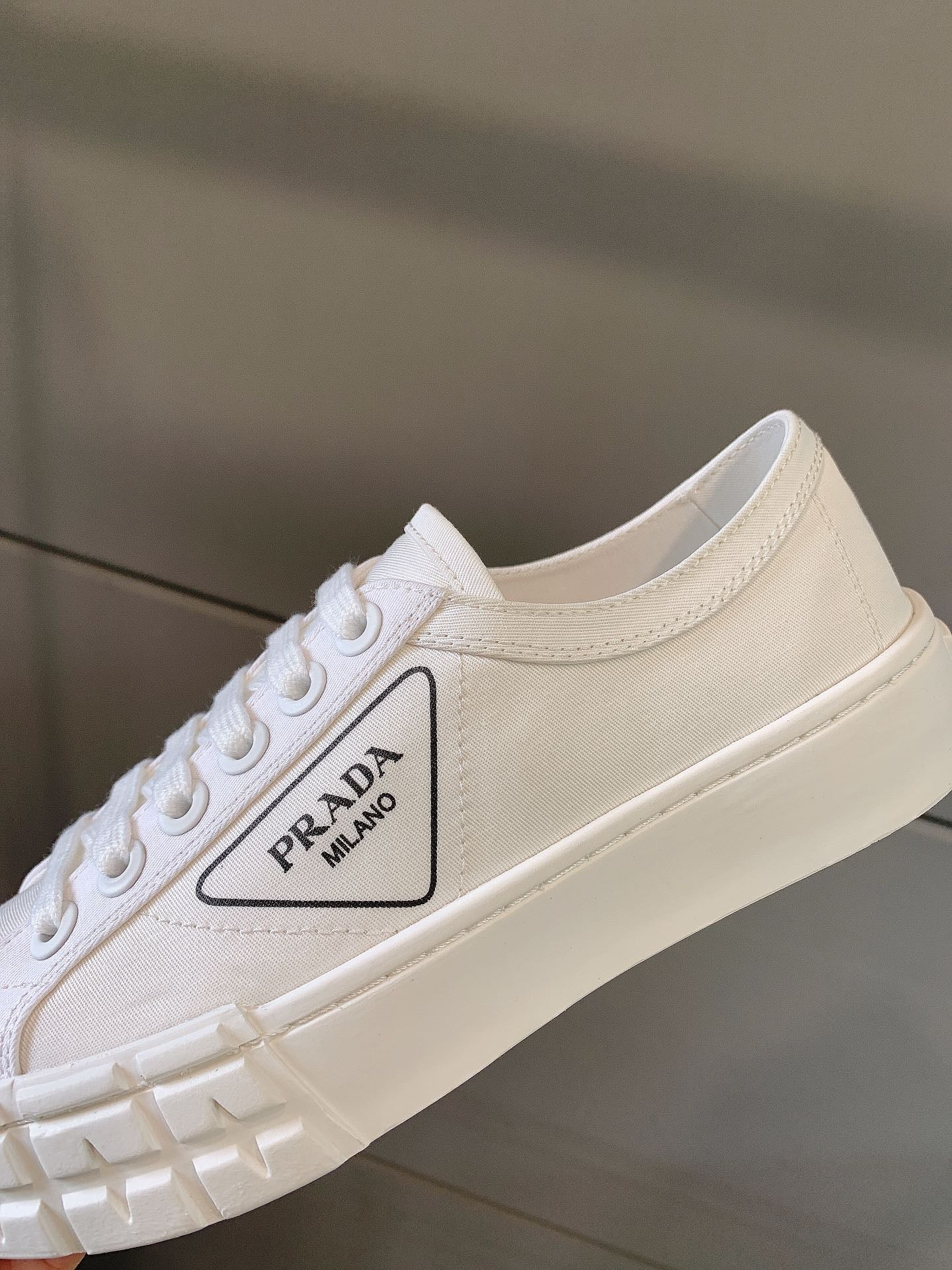 Prada - Белые кроссовки - Кеды - Повседневная обувь