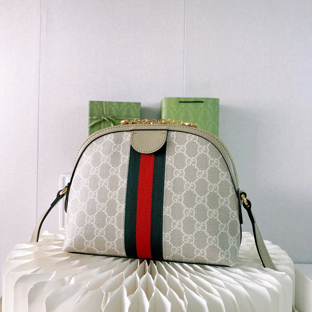 Сумка Gucci Ophidia Shell через плечо - 23 см - 5x19x8 см