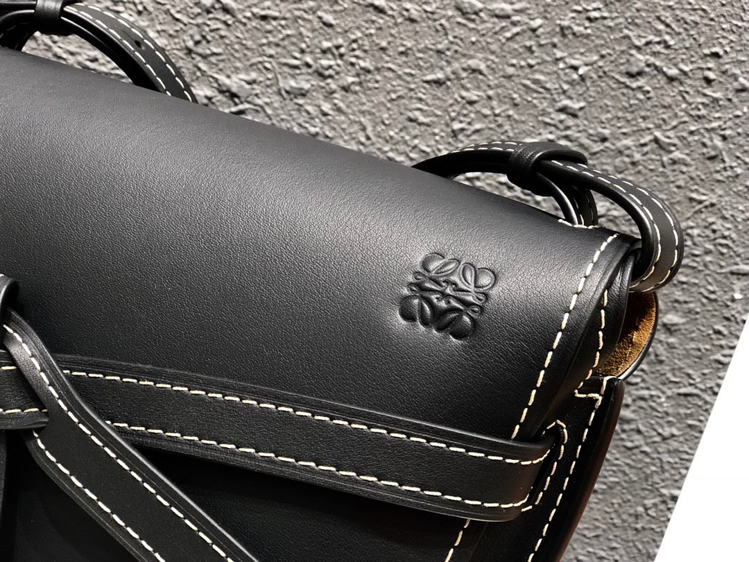 Loewe-gate-small-20x19x11-5-cm-7