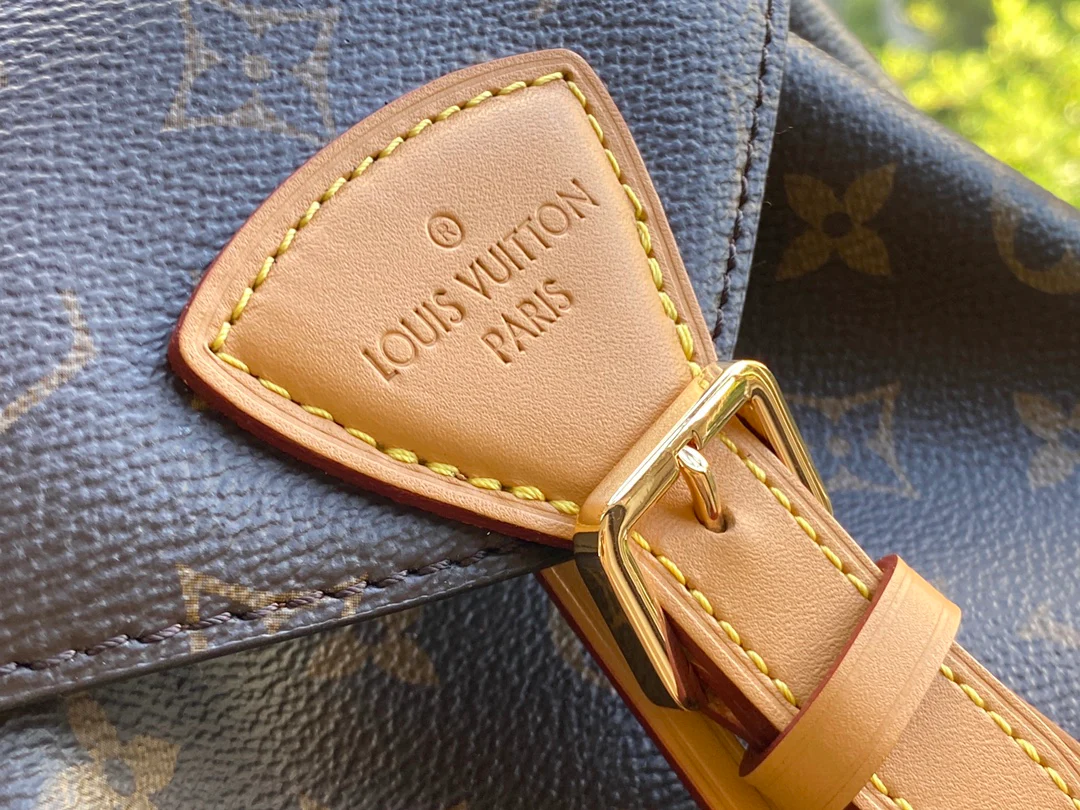 lv-m45501-montsouris-small backpack