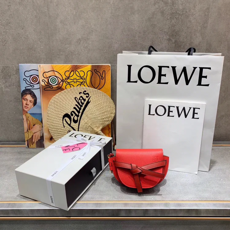 Изображение из коллекции Loewe Mini Gate с узором ?Личи?