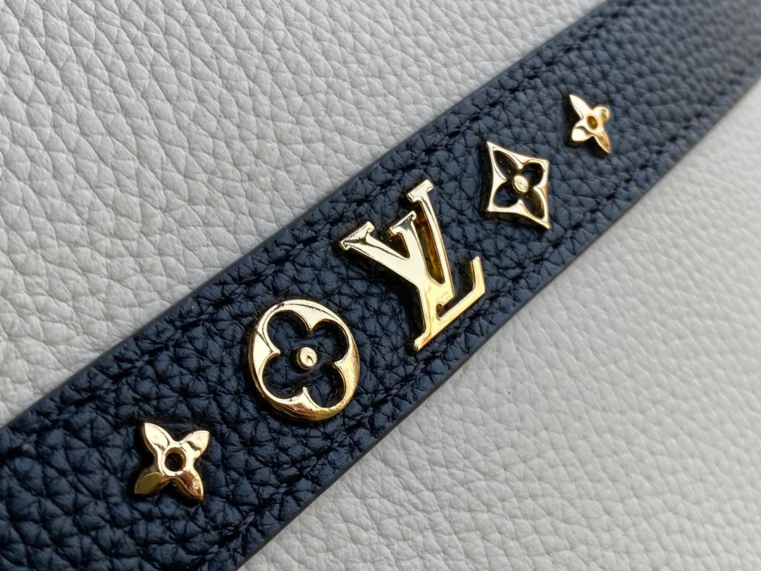 lv-m57813-cruiser-small handbag