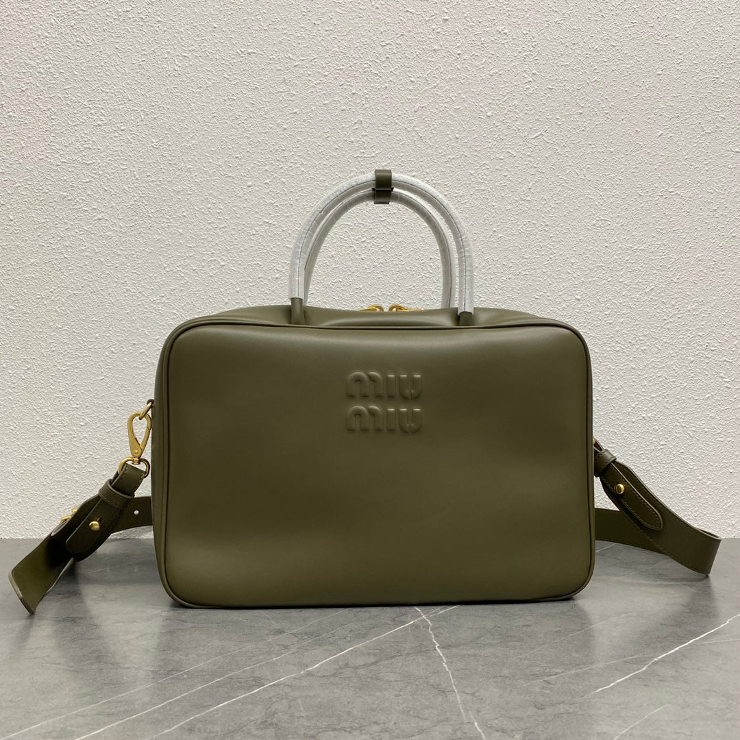 Сумки/портфели Miu Miu-beau/зеленые