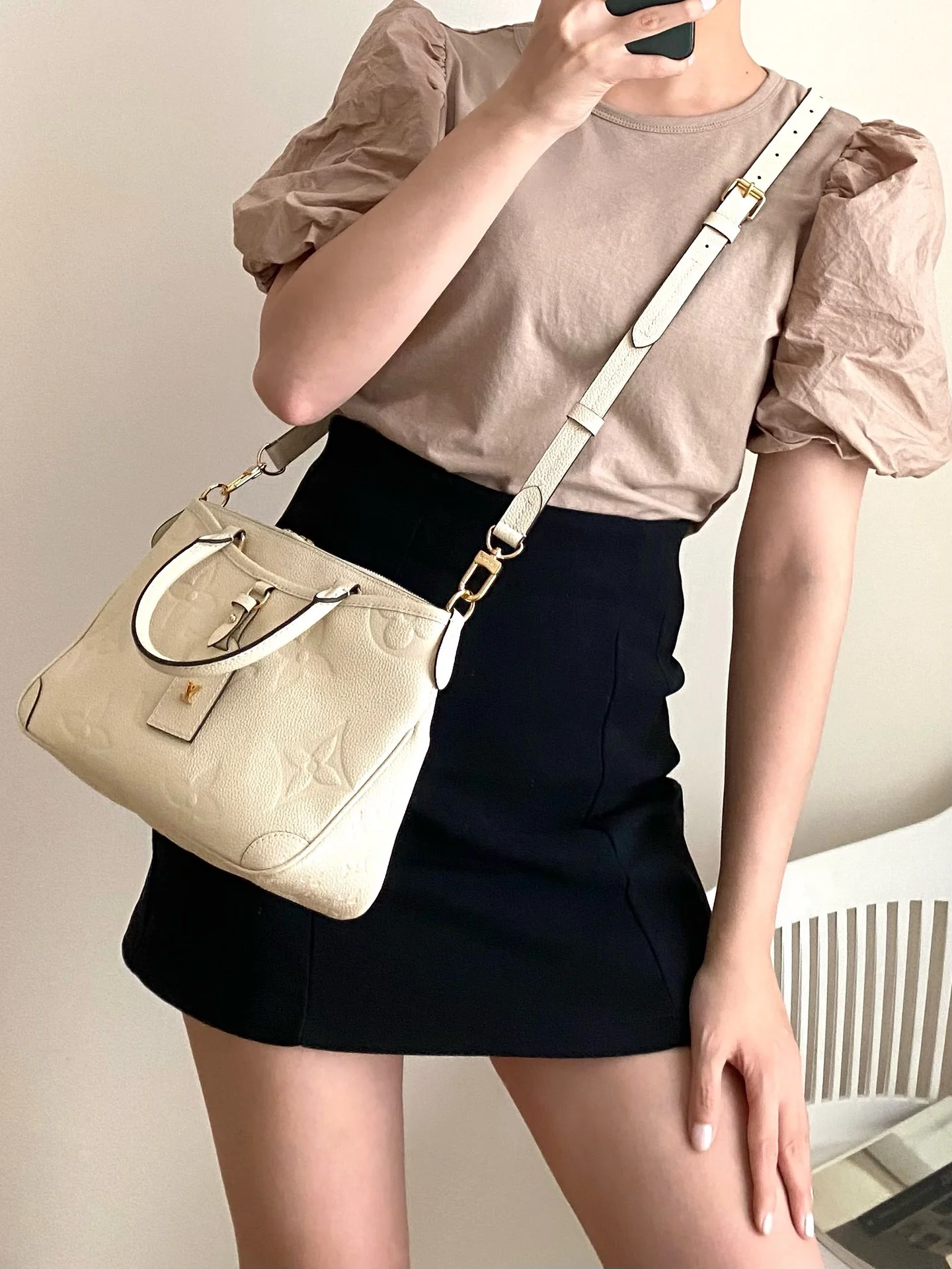 m46585-LV-Trianon сумка-Белая-Маленькая