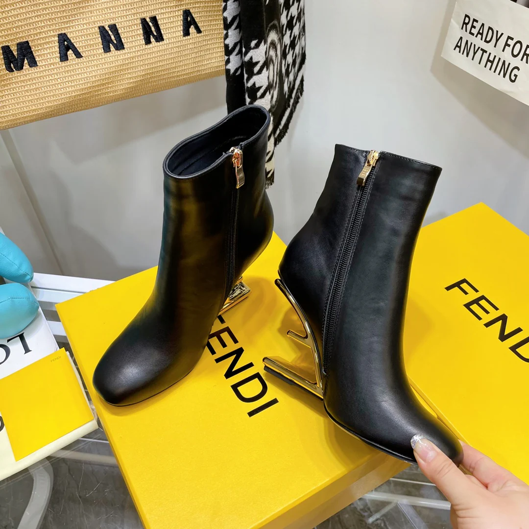 Туфли на высоком каблуке в стиле Fendi-f - сапоги на высоком каблуке