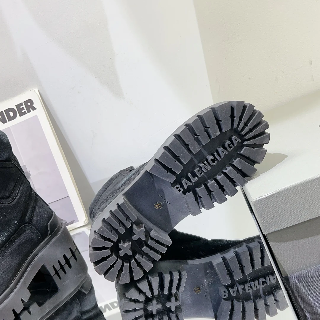 Верхние ботильоны Balenciaga Retro в стиле ретро - унисекс